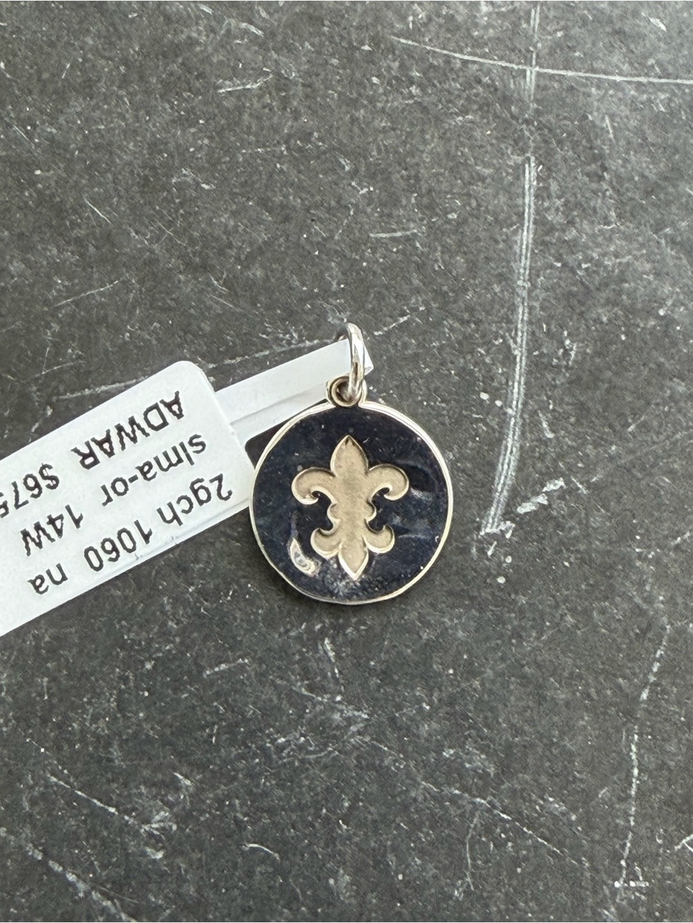 14kt White Gold Fleur-de-Lis Round Pendant Charm